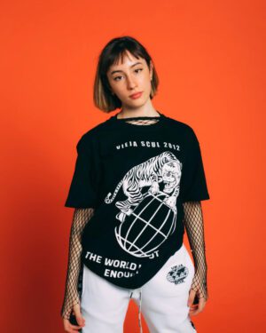 Remera VS Hype Not Enough