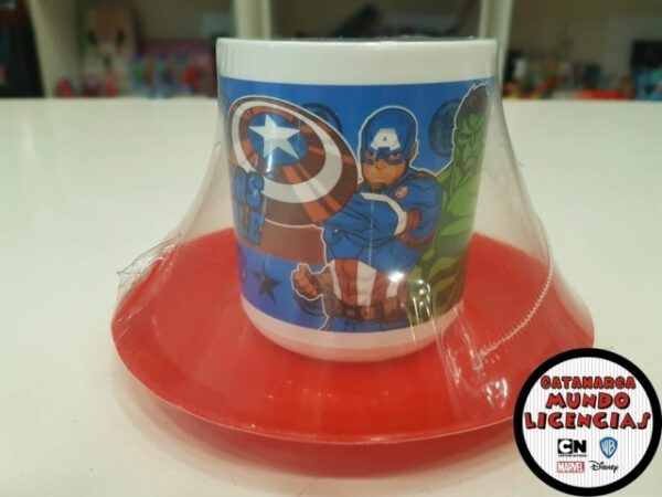 Kit Taza + Plato - Los Vengadores