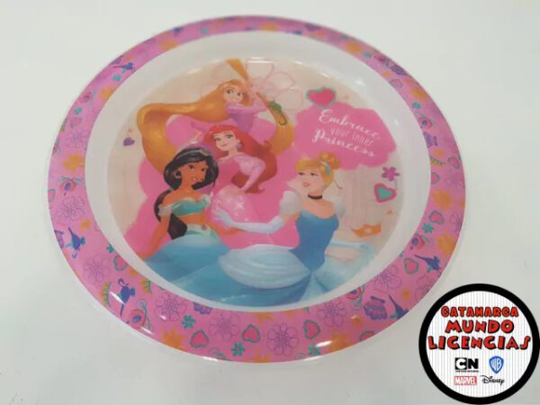 20230309_1127401-4ef2ca91f264e00c5416783724212553-640-0 Platos Playos Rayo Disney Princesa