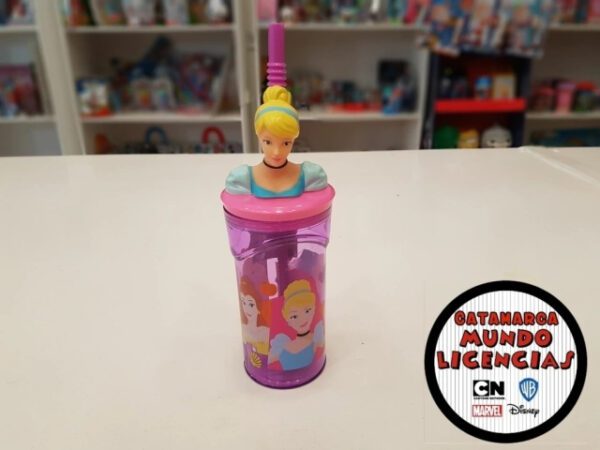 images-37091757-eefb1e501ff0906dae16567730953935-640-0 Vaso con Figurín Cenicienta