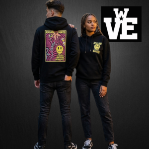 hoodie-negro-frizado-revelion-sanfer (3) Hoodie Frizado Negro Revelion Sanfer Puppet | Wills Vieja Escuela Streetwear